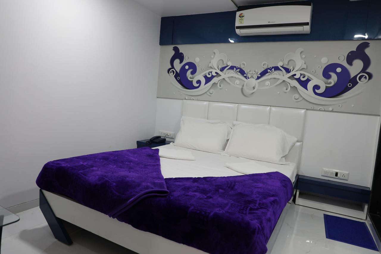 Hotel Pearl Νάβι Μουμπάι Εξωτερικό φωτογραφία