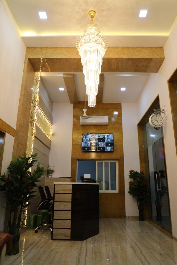 Hotel Pearl Νάβι Μουμπάι Εξωτερικό φωτογραφία